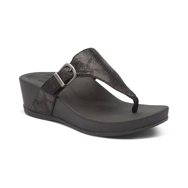 Aetrex Women's Kate WaterFriendly Summer With Arch Support Wedge Sandals - Black | USA GWXNYPP
